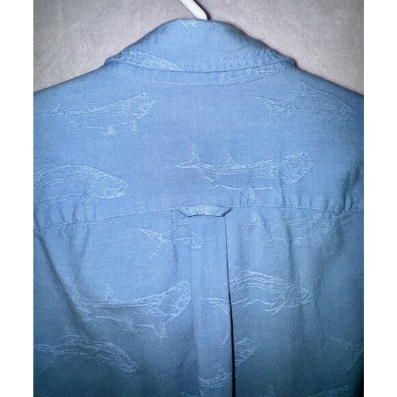 Columbia Blue Short Sleeve Shirt Button w/ All Over Textured Whale Print Mens XL - Picture 10 of 13